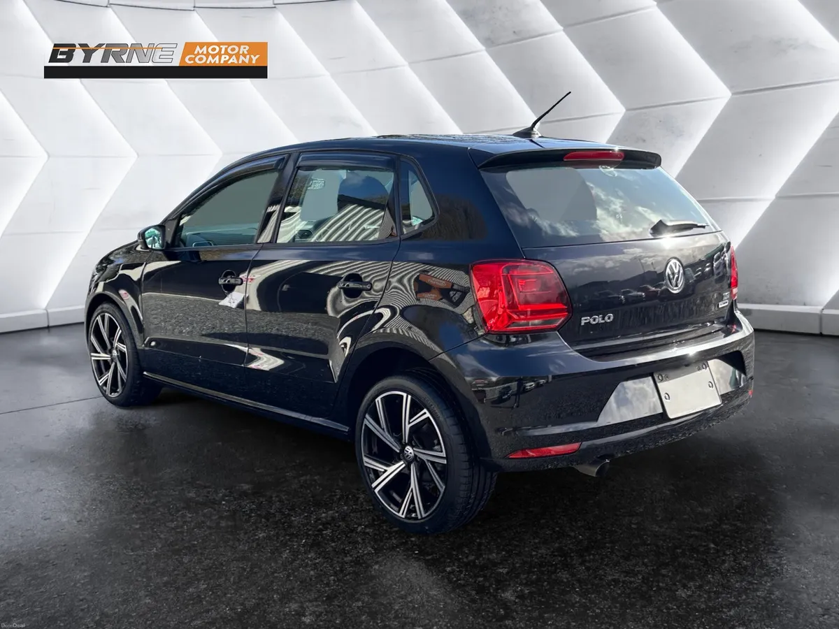 VOLKSWAGEN POLO 1.2 TSI AUTO 2015 - Image 3
