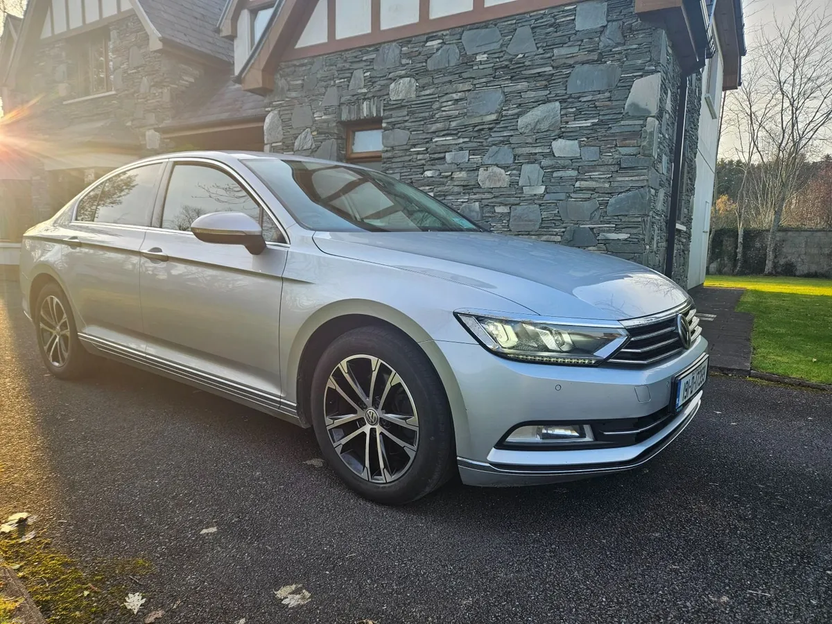 Volkswagen Passat 2019 - Image 1