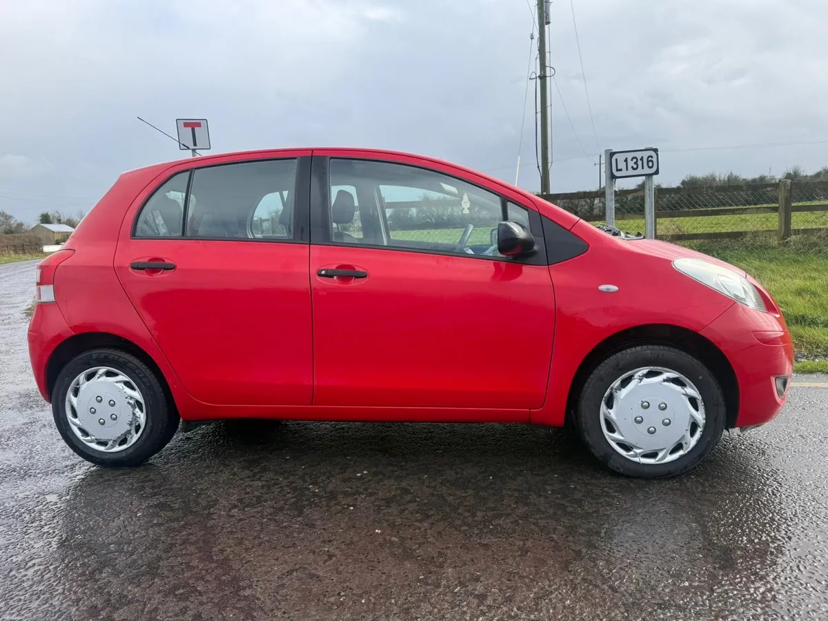 TOYOTA YARIS 1.0 TERRA LOW KMS 2010 - Image 1