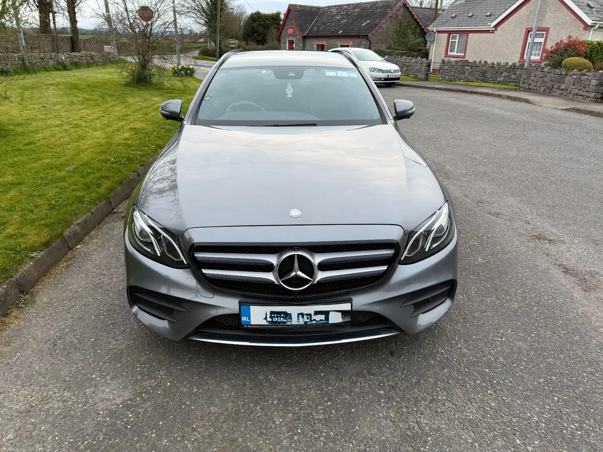 Mercedes-Benz E-Class 2017 - Image 1