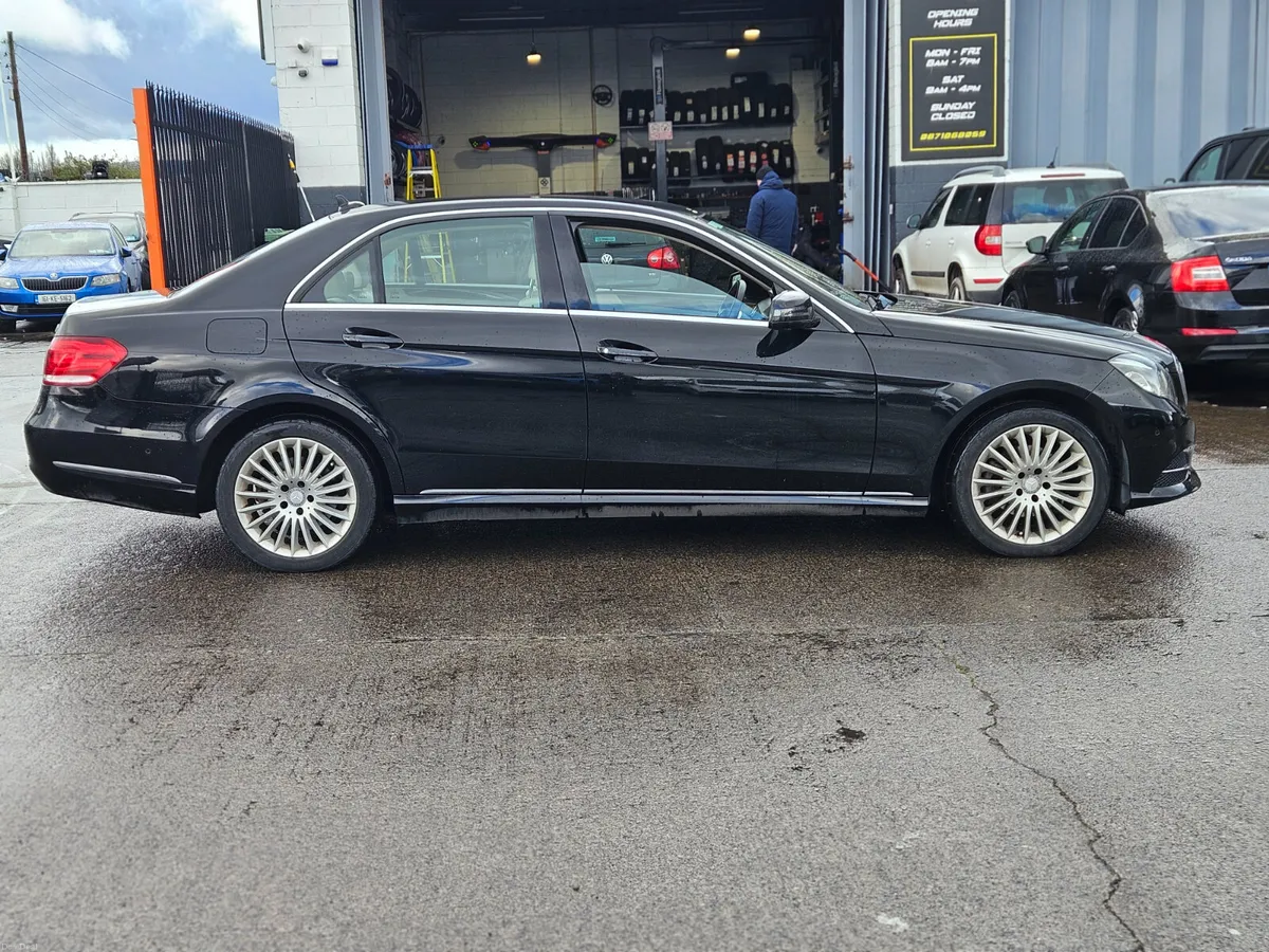 Mercedes-Benz E-Class 220 CDI Automatic - Image 3