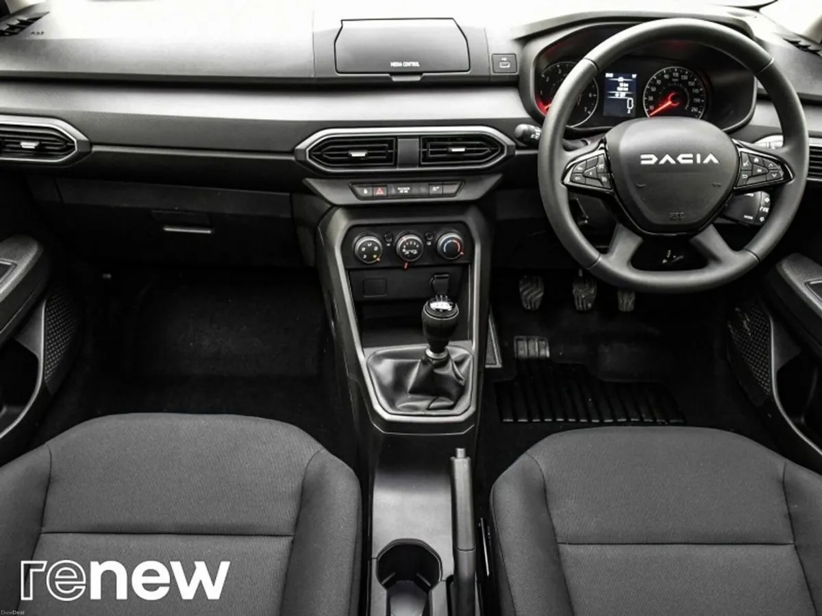 Dacia Sandero SCe 65 Essential - Image 3
