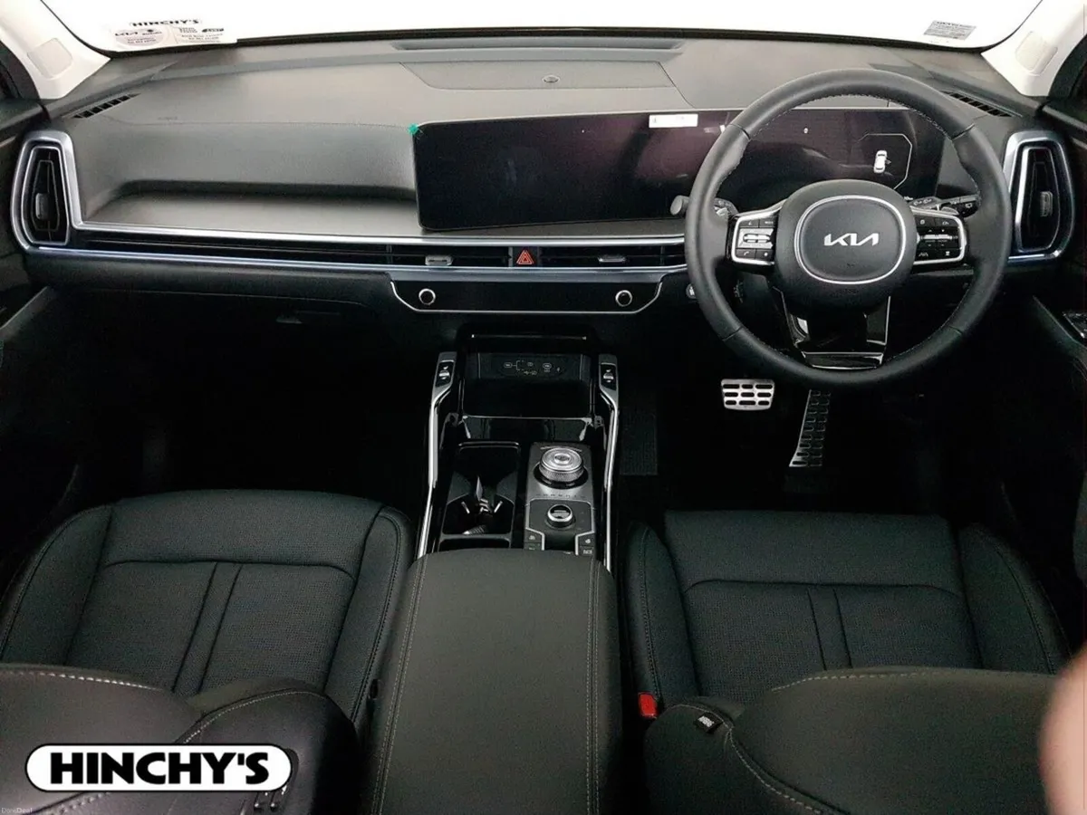Kia Sorento 1.6 PHEV SE 4x4 Auto - Image 2
