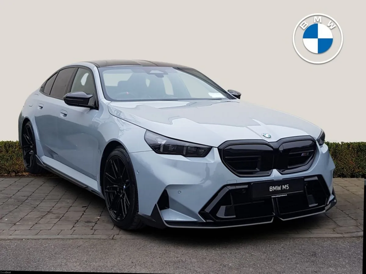 BMW M5 Saloon - Image 1