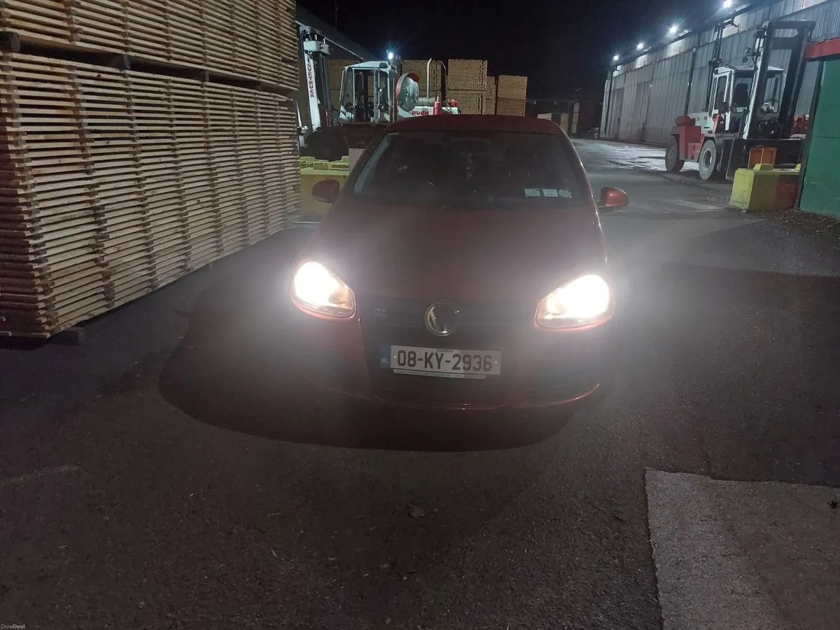 Volkswagen Golf 2008 - Image 1