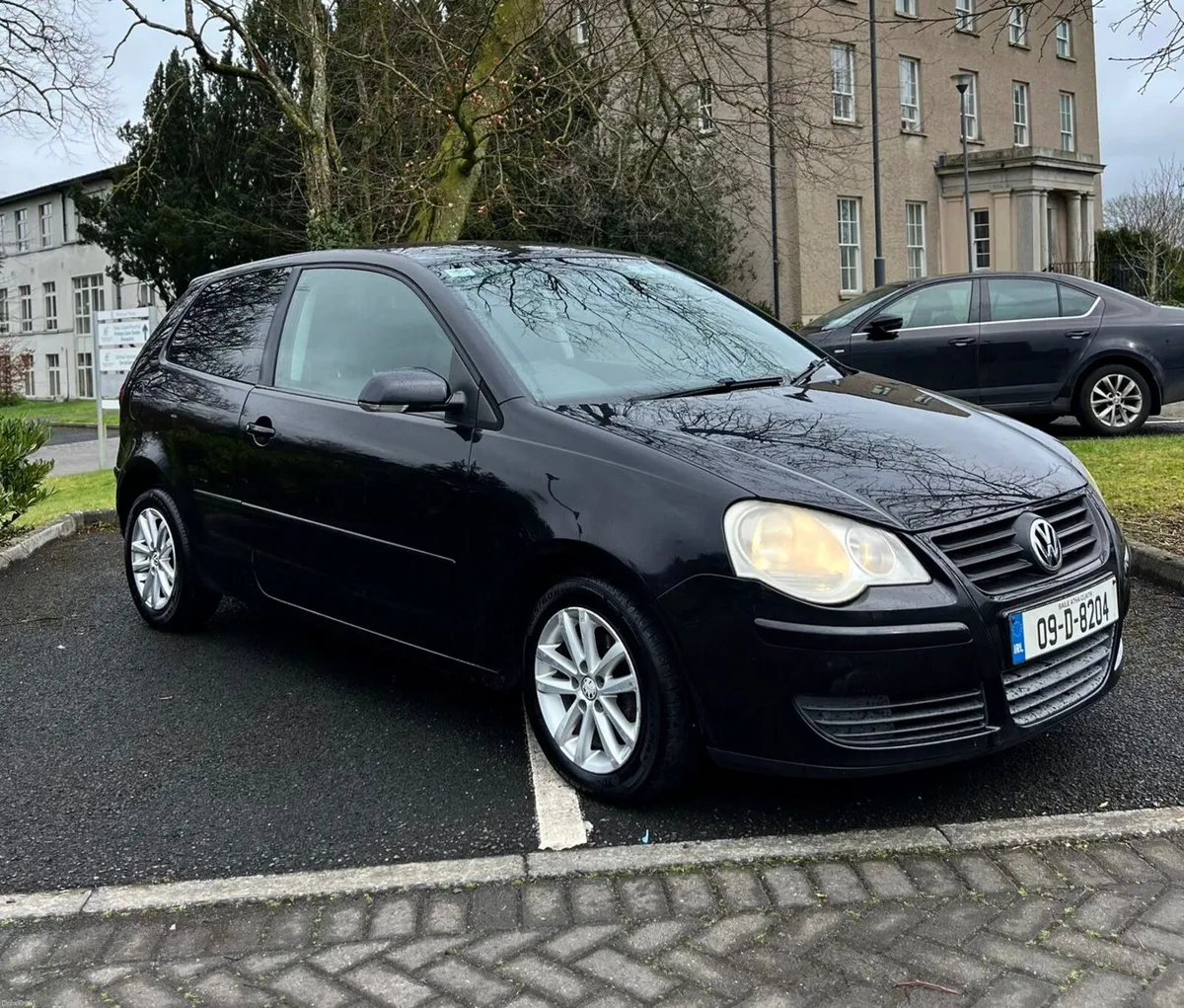 Volkswagen Polo 2009 1.4 Petrol Automatic nct 2/27 - Image 2