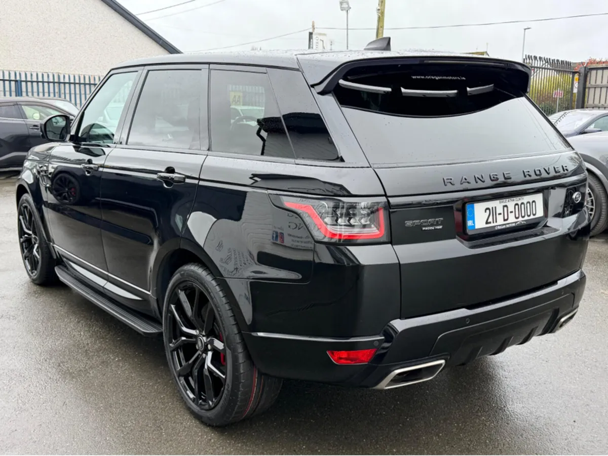 Land Rover Range Rover Sport **HIGH SPEC** P400E H - Image 6