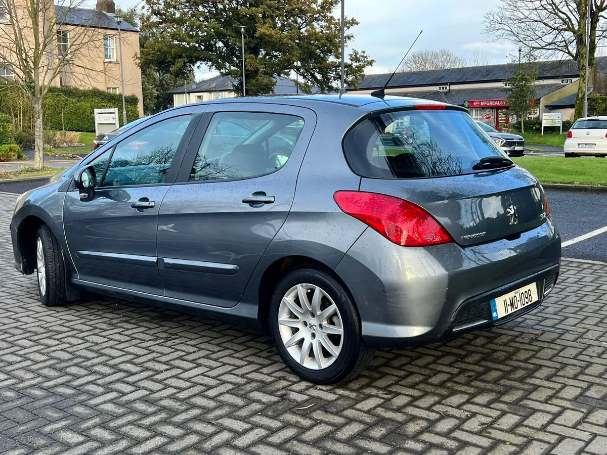 Peugeot 308 2011 1.6 HDI Automatic nct 7/26 tax - Image 3