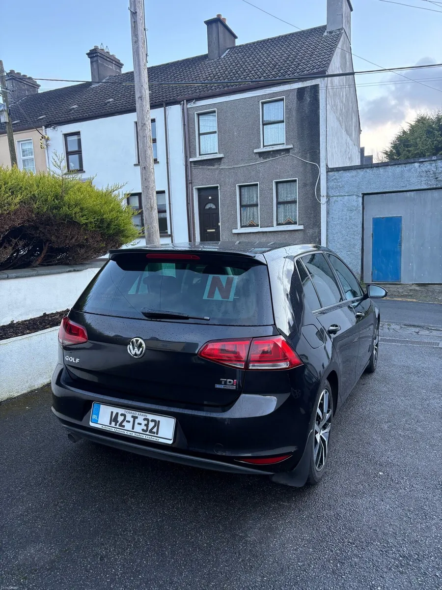 Volkswagen Golf - Image 4