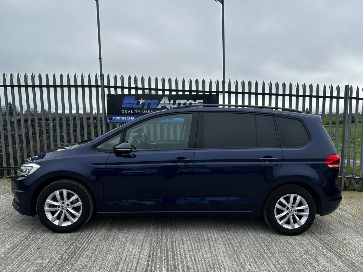Volkswagen Touran TSI DSG 7 Seater 2016 - Image 4