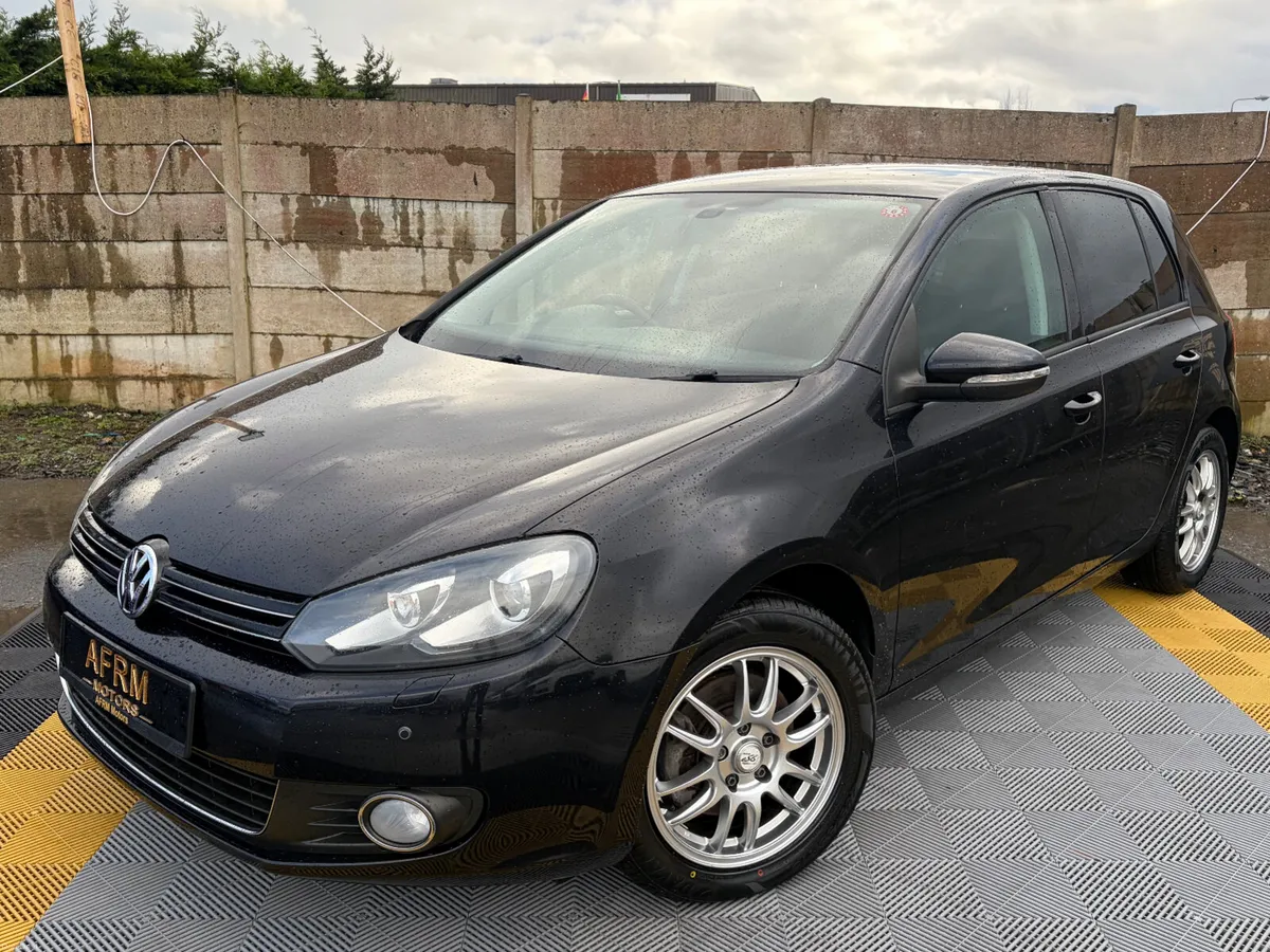 Volkswagen Golf Highline 1.4 TSI AUTO - Image 1