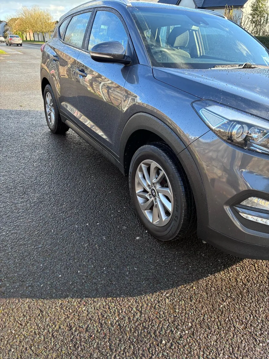 171 Hyundai Tucson - Image 3