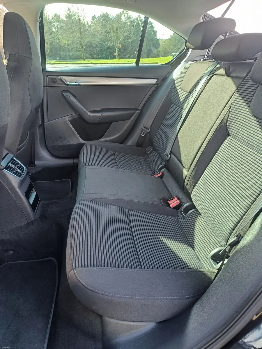 Skoda Octavia 2016 - Image 4