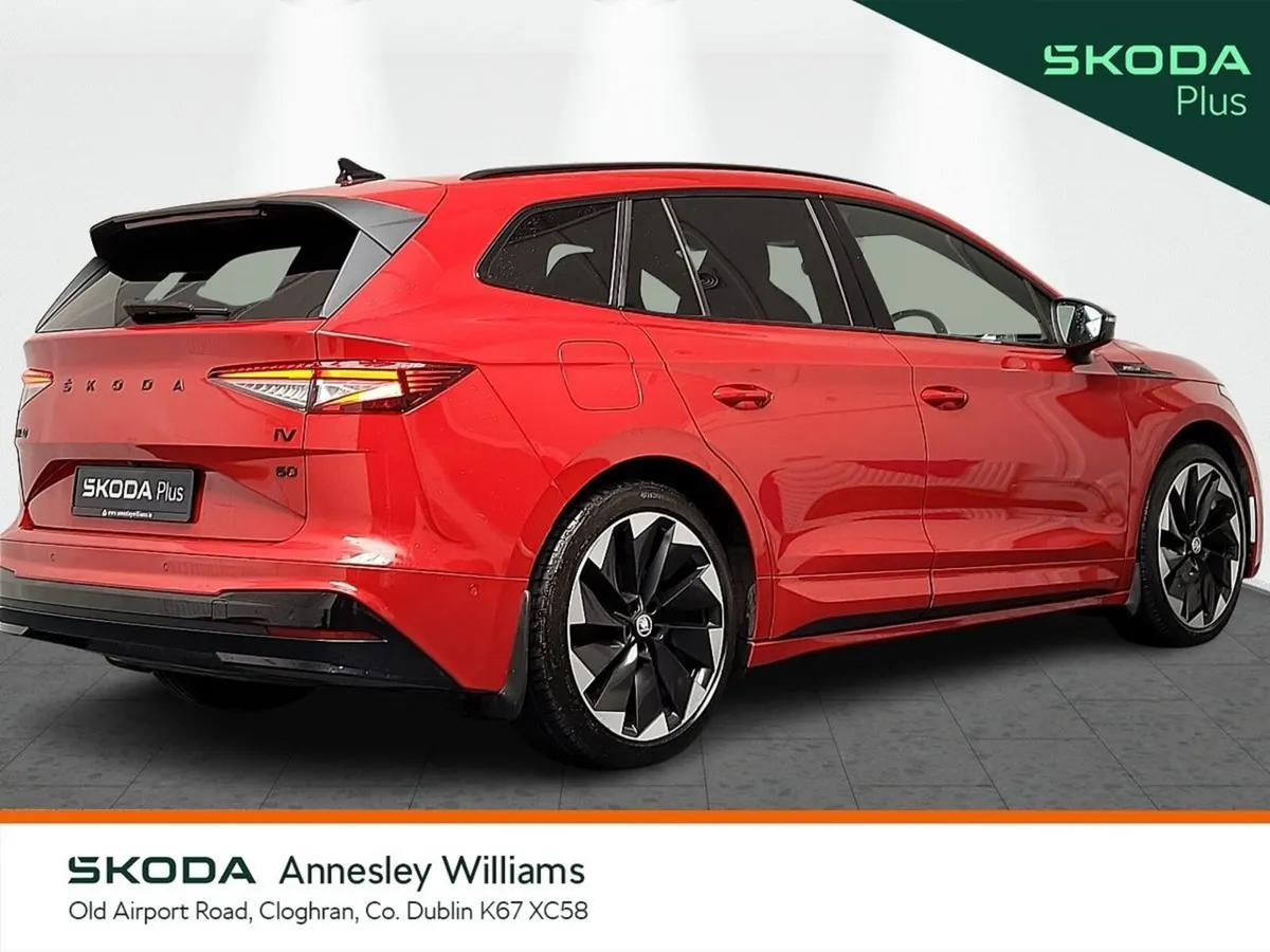 Skoda Enyaq IV 60 Sportline - Image 3