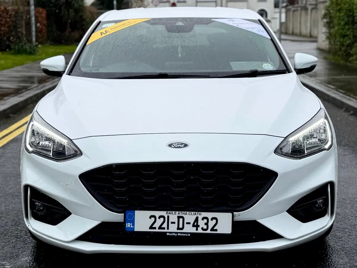 Warranty Ford Focus StLine Petrol Hybrid Low Miles - Image 2