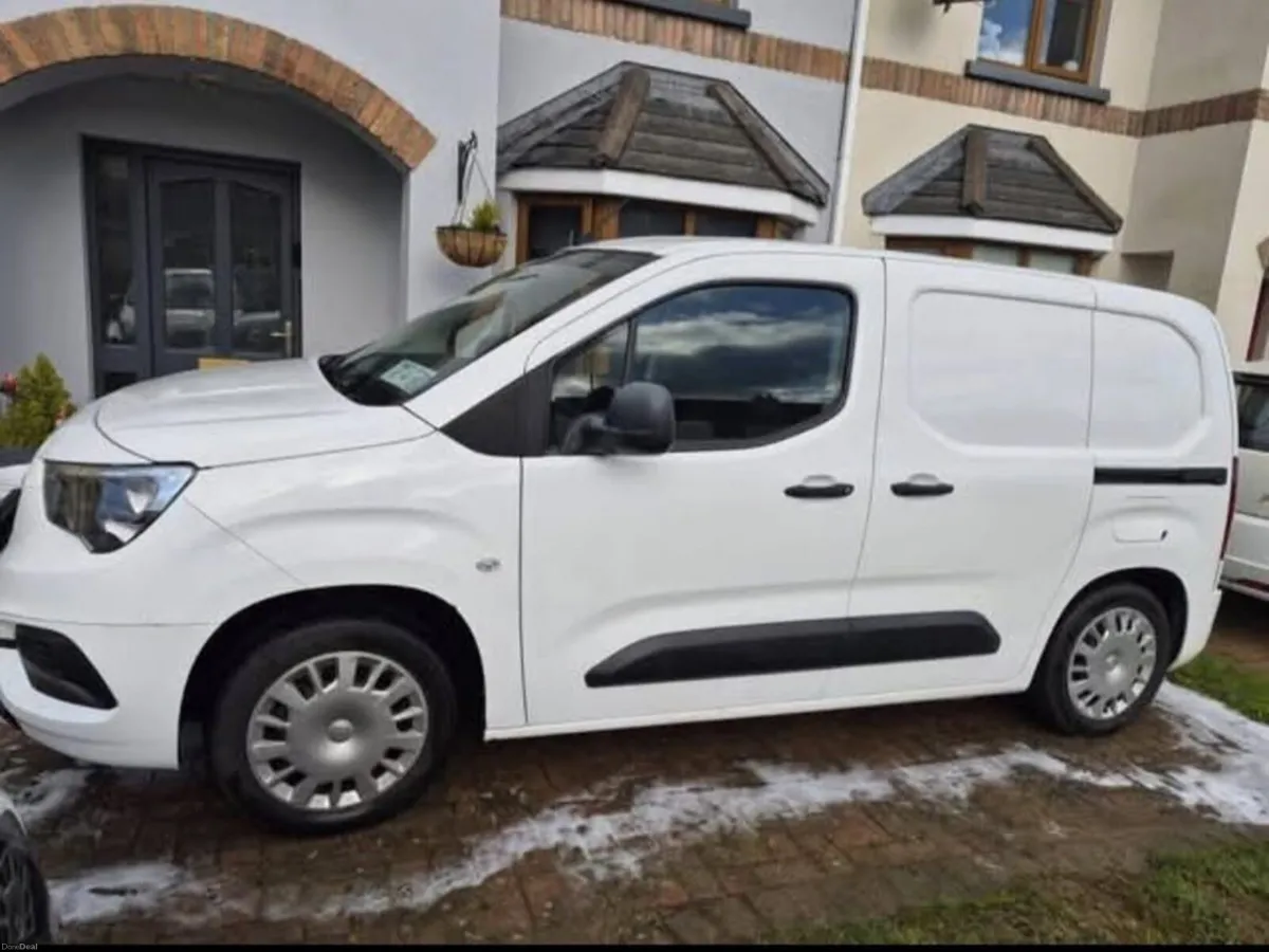 Opel Combo 2019 - Image 4