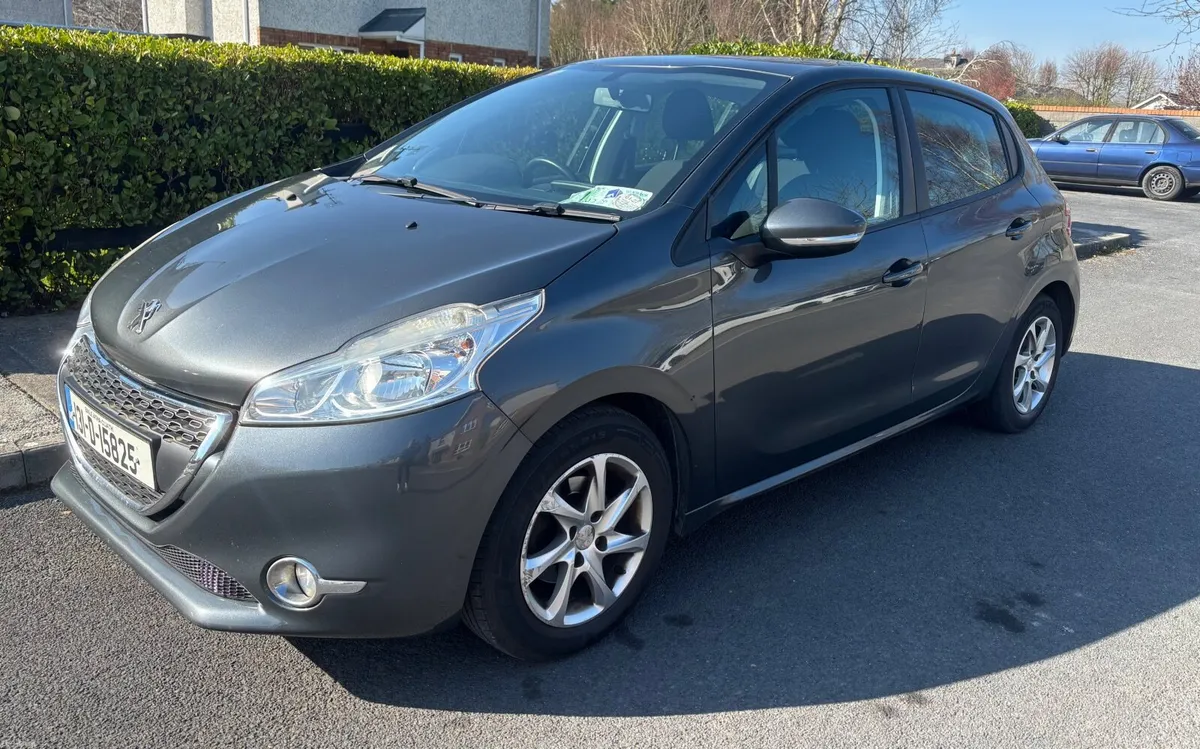 Peugeot 208 2013 - Image 1
