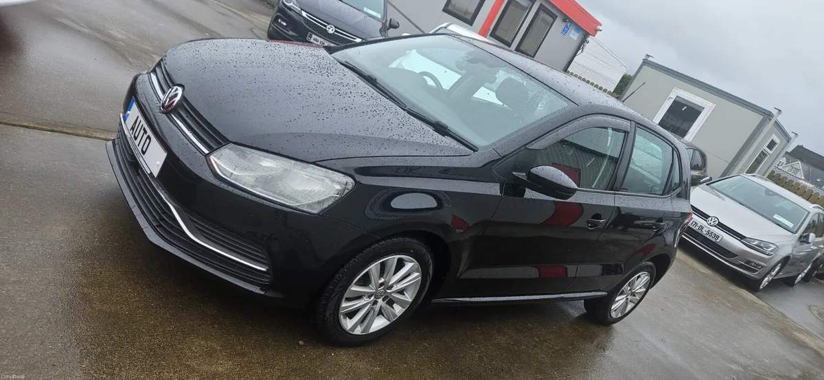 Volkswagen Polo automatic 1.2 tsi dsg low kms - Image 4