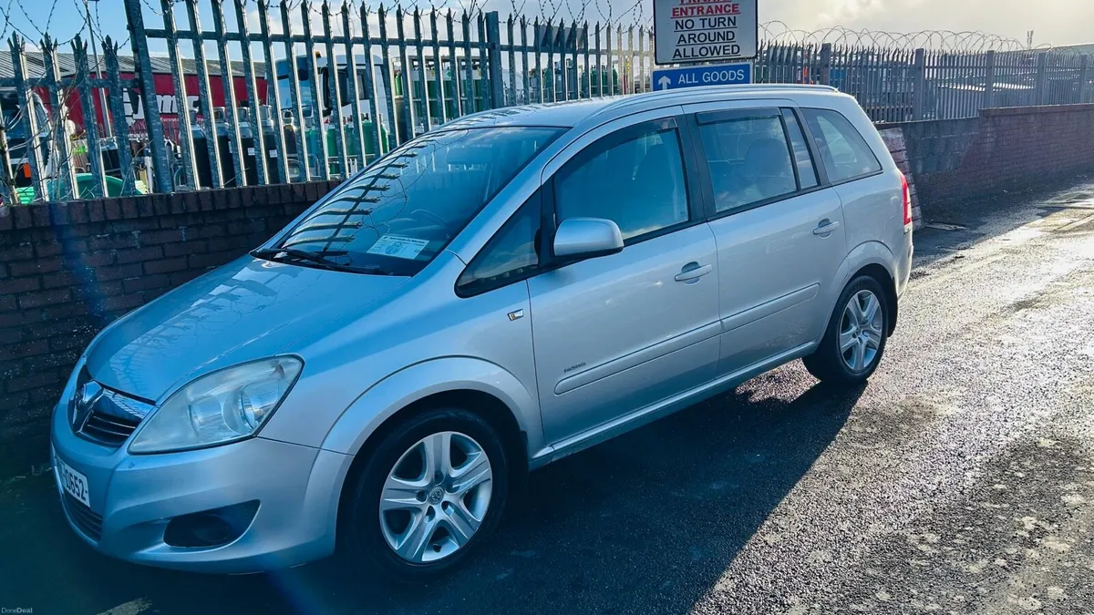 VAUXHALL ZAFIRA 1.7 CDTI - Image 1