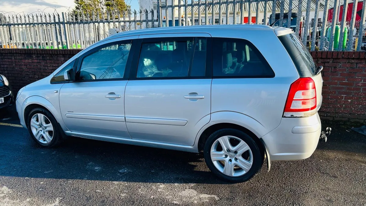 VAUXHALL ZAFIRA 1.7 CDTI - Image 2