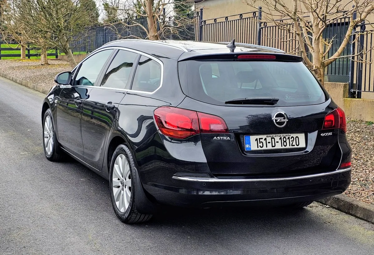 Opel Astra , Top Spec Elite model,  New NCT - Image 5