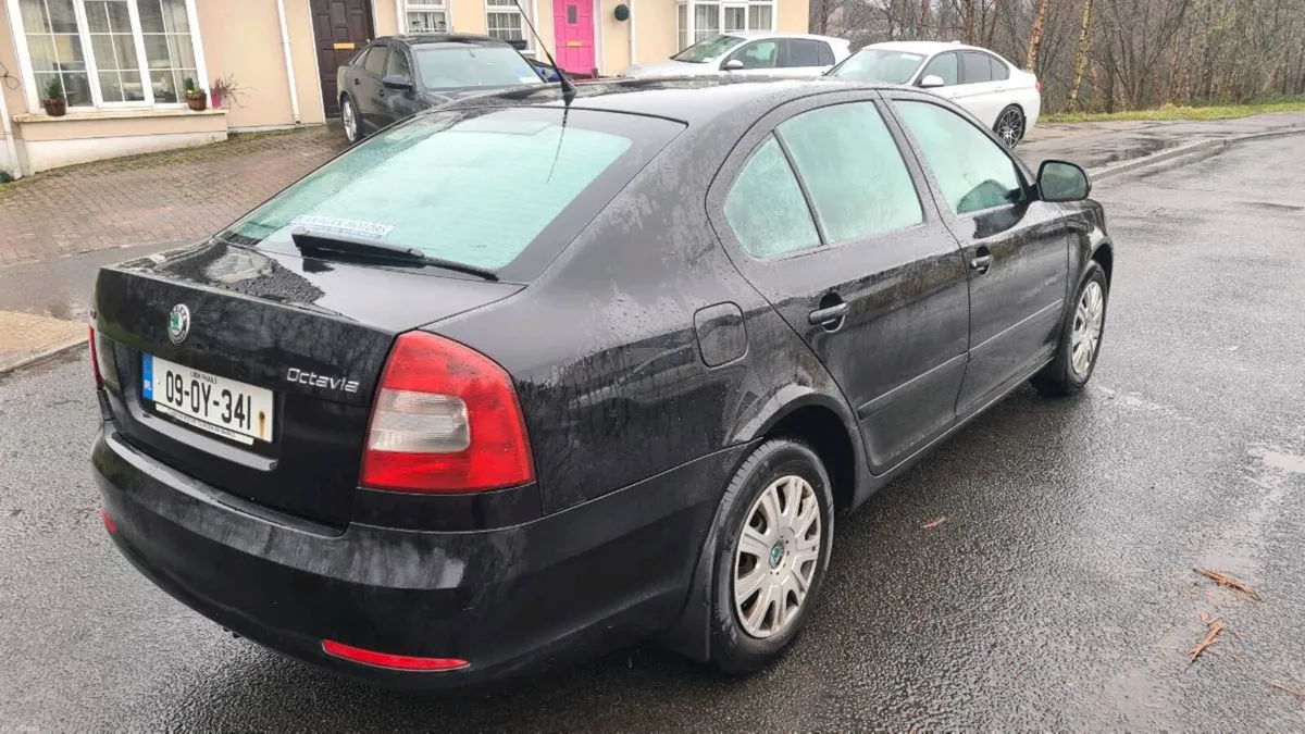 Skoda Octavia 2009 - Image 4