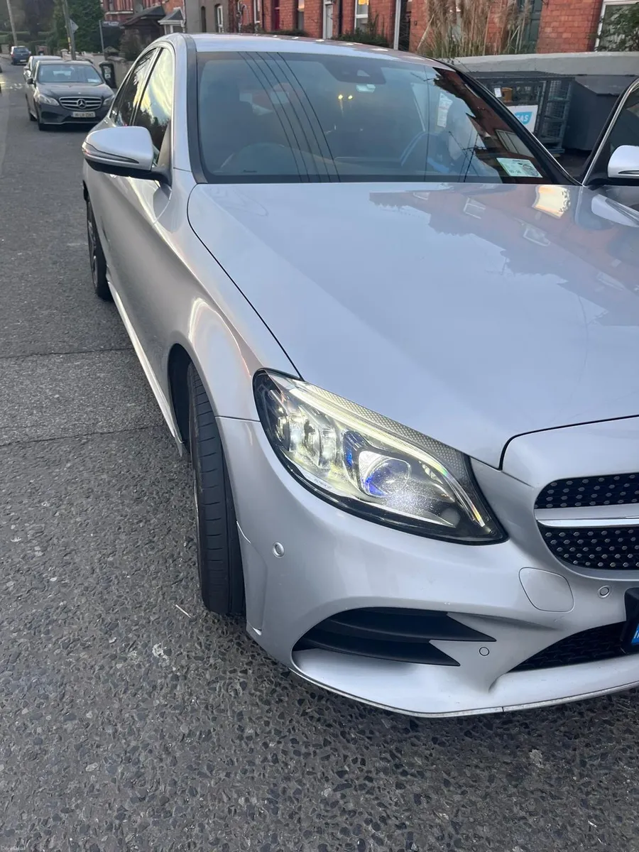Mercedes-Benz C-Class 2020 - Image 3