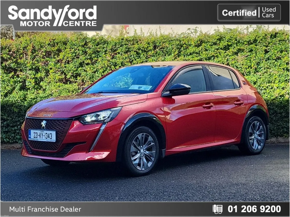 Peugeot 208 Electric  ALLURE **ONLY 9000KMS**136bh - Image 4