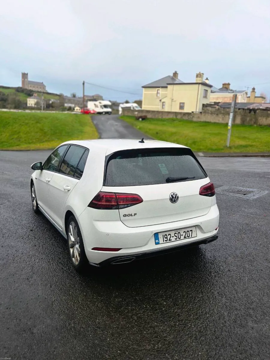 VW GOLF R-LINE - Image 4