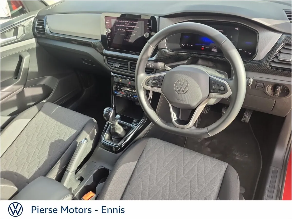 Volkswagen T-Cross T-CROSS ED751.0 TSI M5F 95HP - Image 3