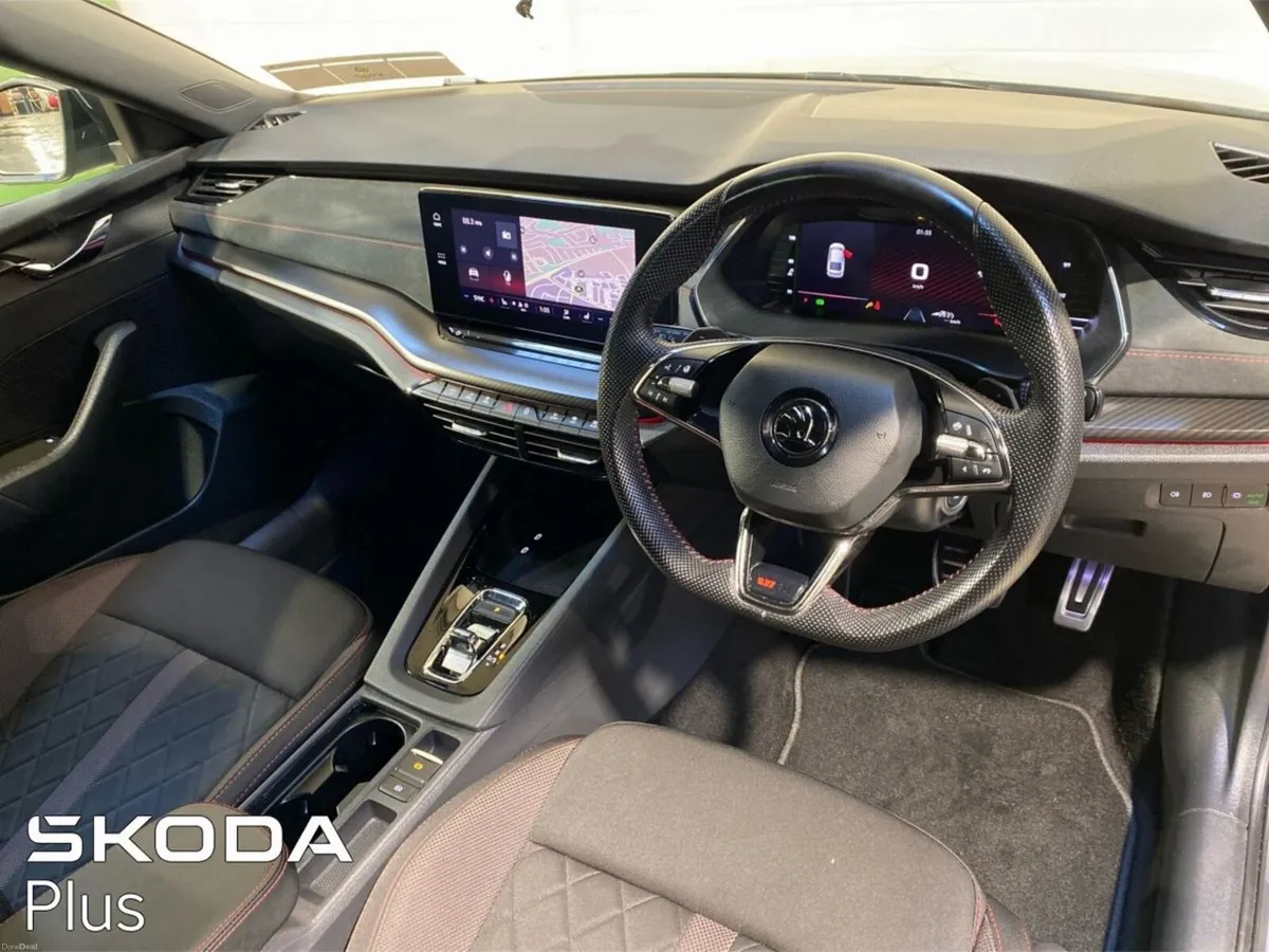 Skoda Octavia OCTAVIA RS 2.0TDI 200HP DSG - Image 3