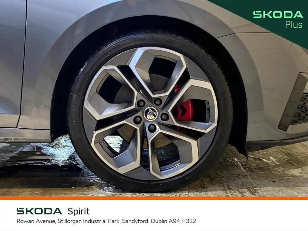 Skoda Octavia OCTAVIA RS 2.0TDI 200HP DSG - Image 4