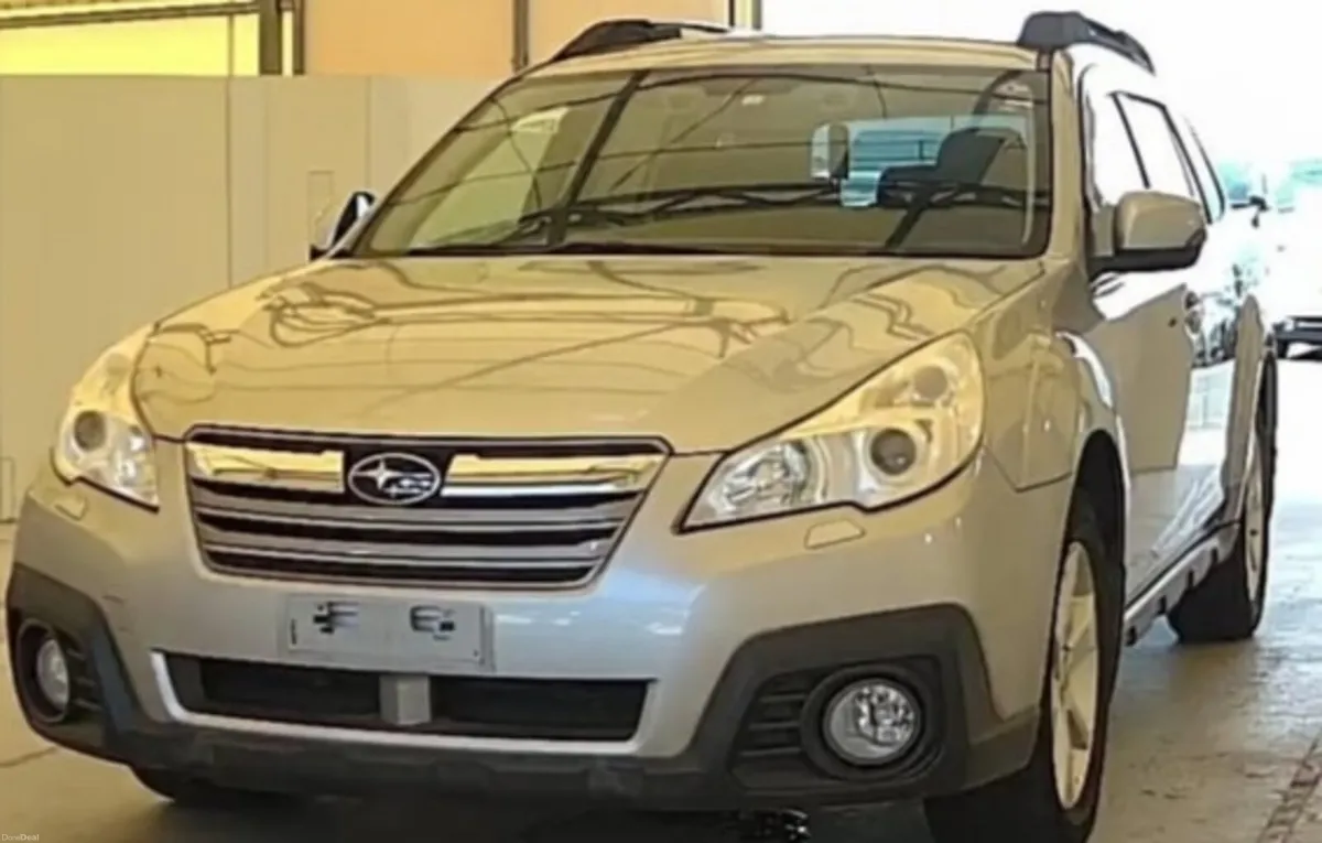 Subaru Legacy. 2.5. Petrol. Automatic. 2014. AWD - Image 1