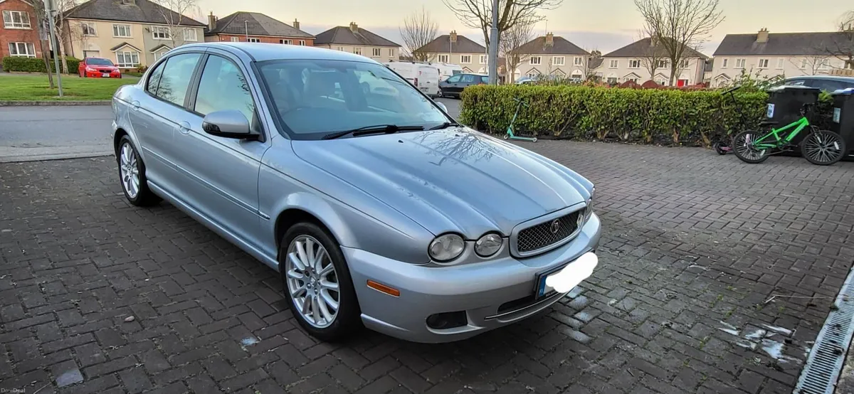 Jaguar X-Type 2009 - Image 1