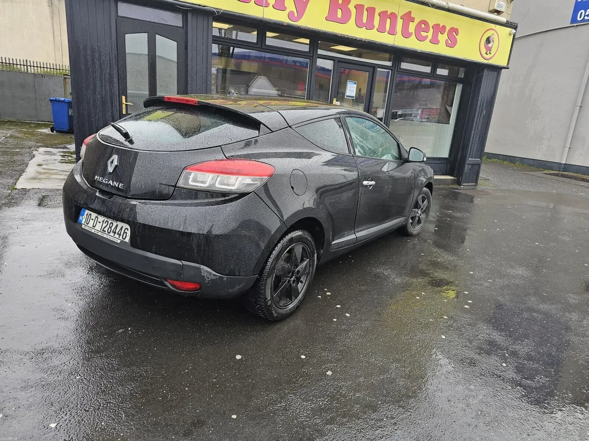 2010 Renault Megane - Image 3