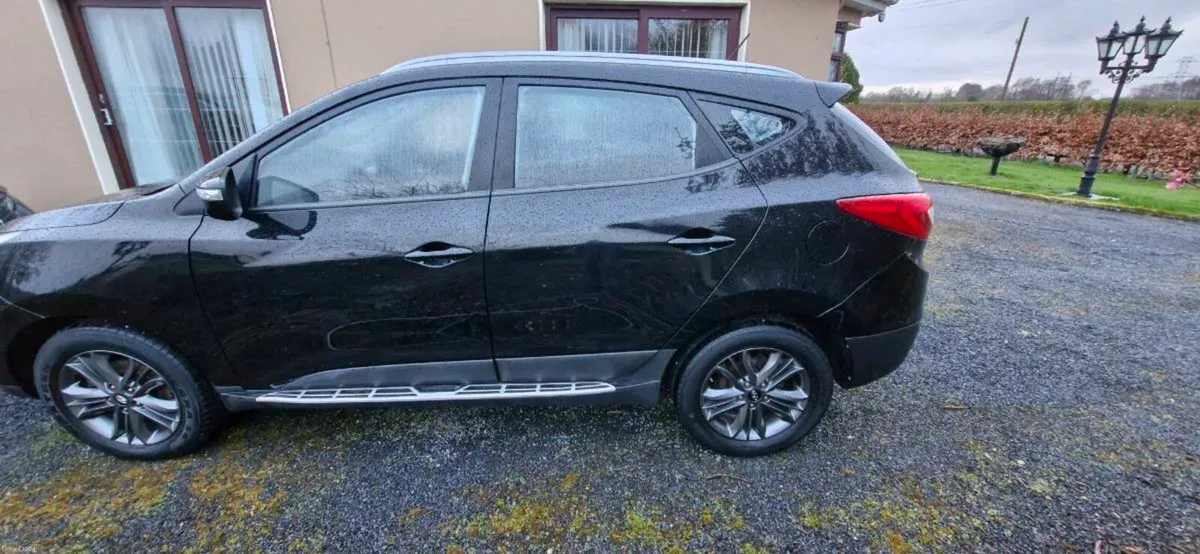 Hyundai ix35 - Image 1