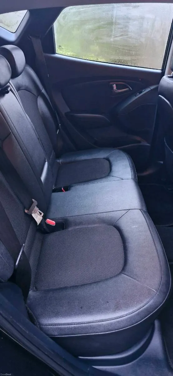 Hyundai ix35 - Image 2