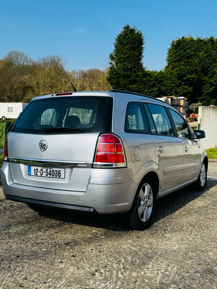 Opel Zafira - Image 4