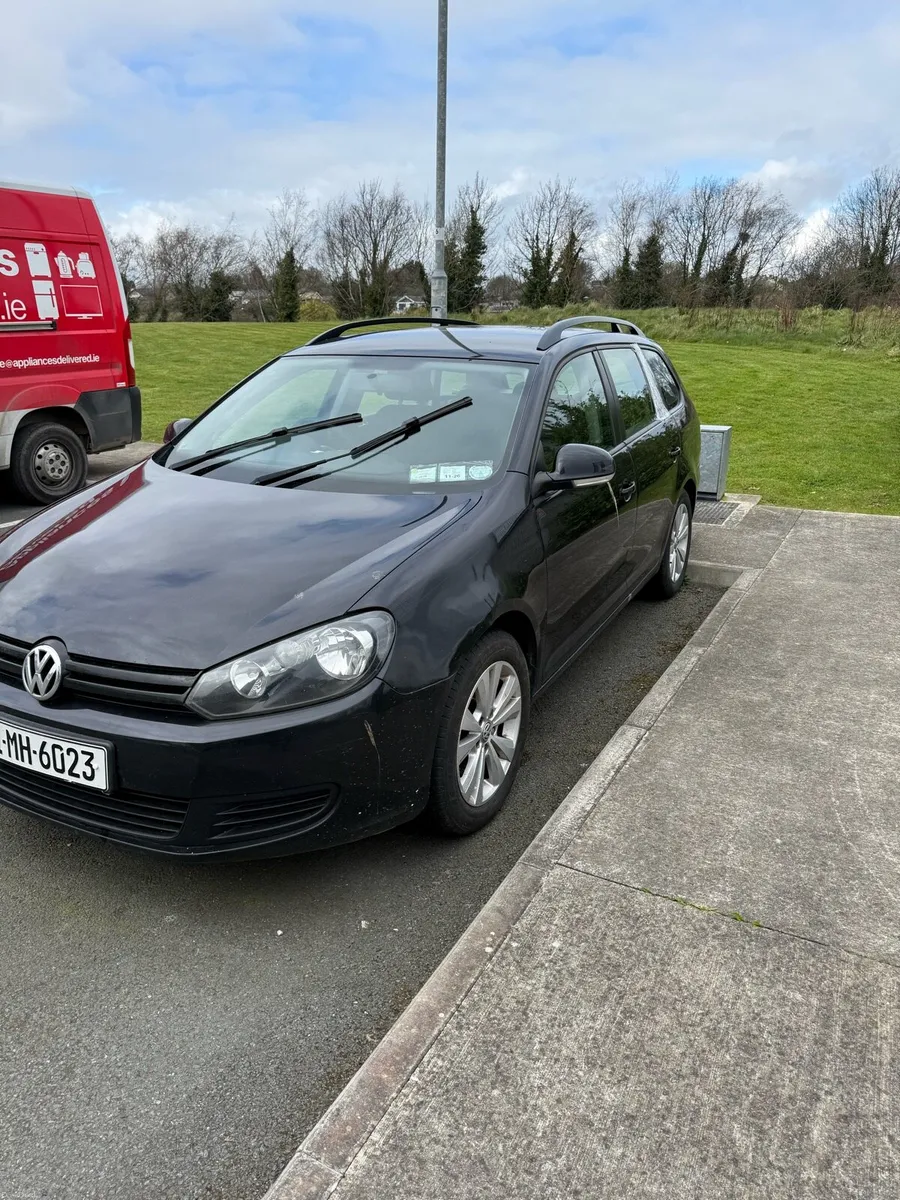 2011 Volkswagen Golf estate - Image 2