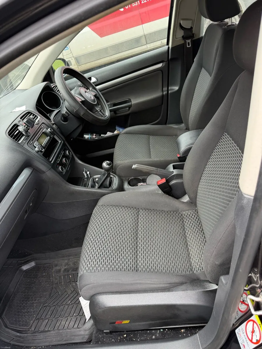 2011 Volkswagen Golf estate - Image 4