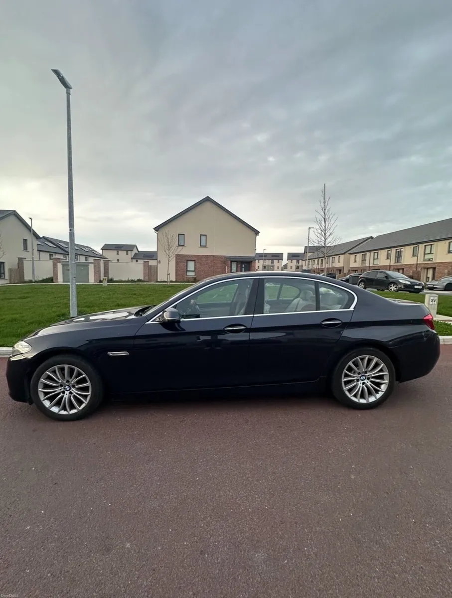 BMW 5-Series 2016 | 520d Auto Luxury | Low Mileage - Image 4