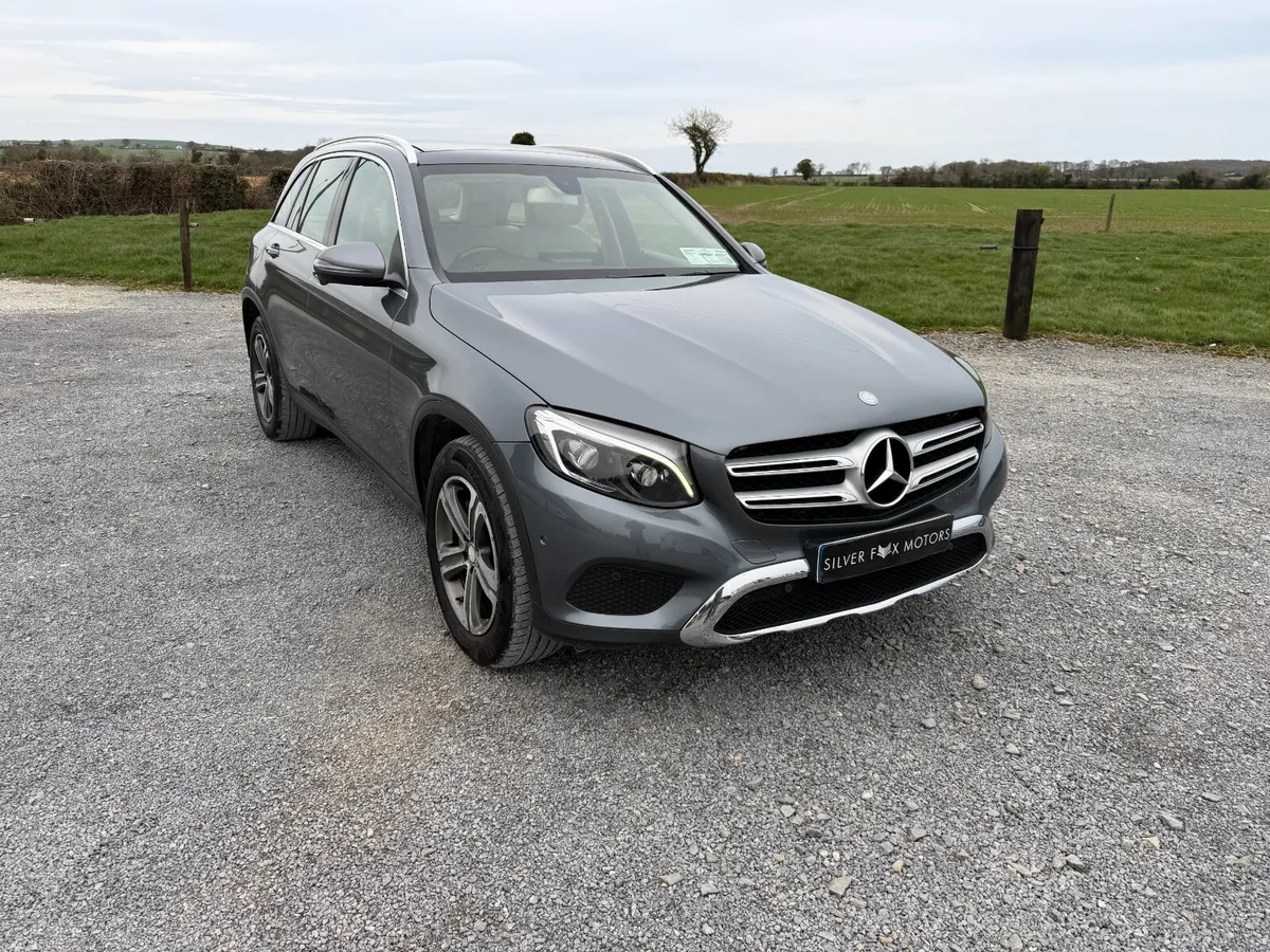 Mercedes-Benz GLC 2016 - Image 2