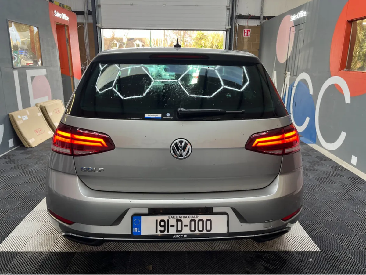 Volkswagen Golf 2019 VOLKSWAGEN GOLF TSI COMFORT T - Image 3