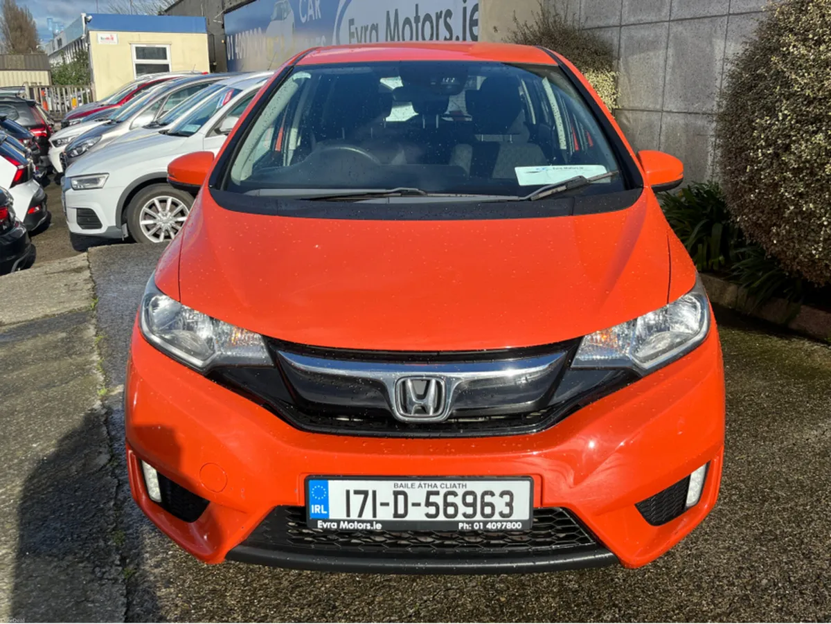 Honda Jazz i-VTEC 1.3 PETROL MANUAL - Image 2