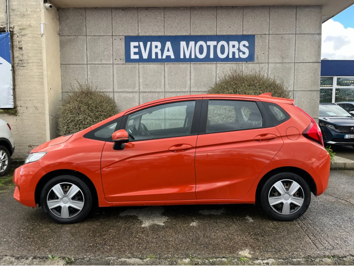 Honda Jazz i-VTEC 1.3 PETROL MANUAL - Image 6