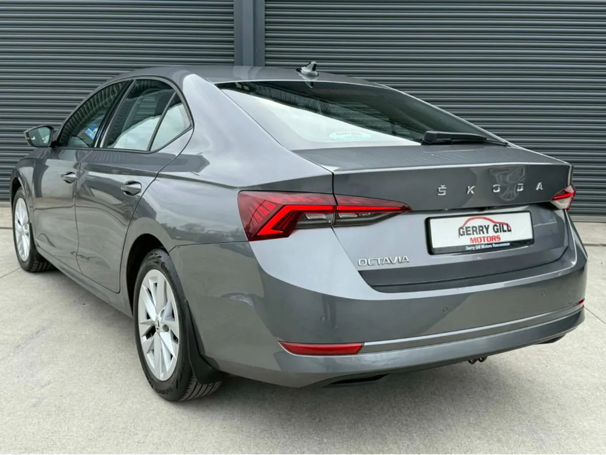 Skoda Octavia AMBITION 1.0 TSI 110bhp - Image 4