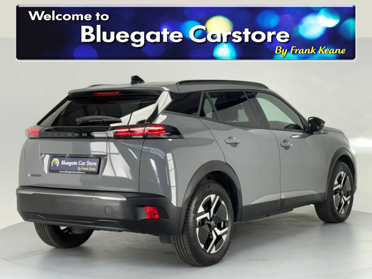 Peugeot 2008 ALLURE EV**DIGITAL DASH**MULTIFUNCTIO - Image 4