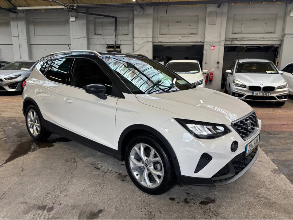 SEAT Arona PA 1.0 TSI 110HP DS DSG FR 5 Finance Av - Image 1