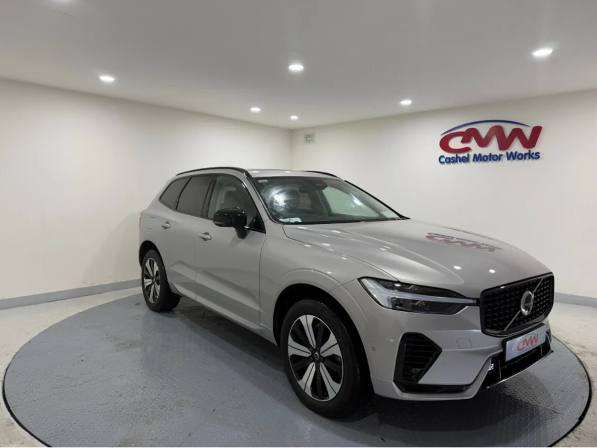 Volvo XC60 PLUS T6 RECHARGE AWD**FULL LEATHER**PAN - Image 1