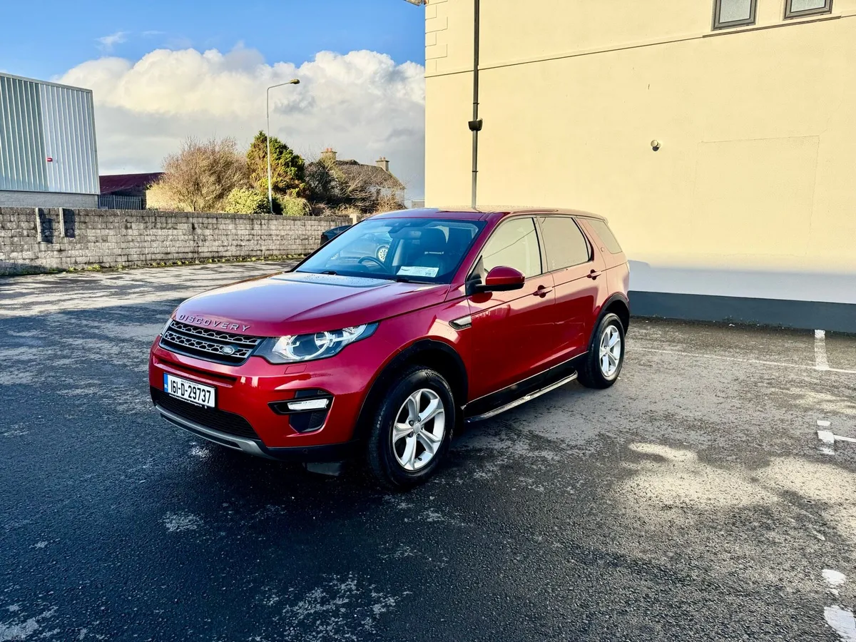 Landrover Discovery Sport 2.0 TD4 SE 7 Seater - Image 1